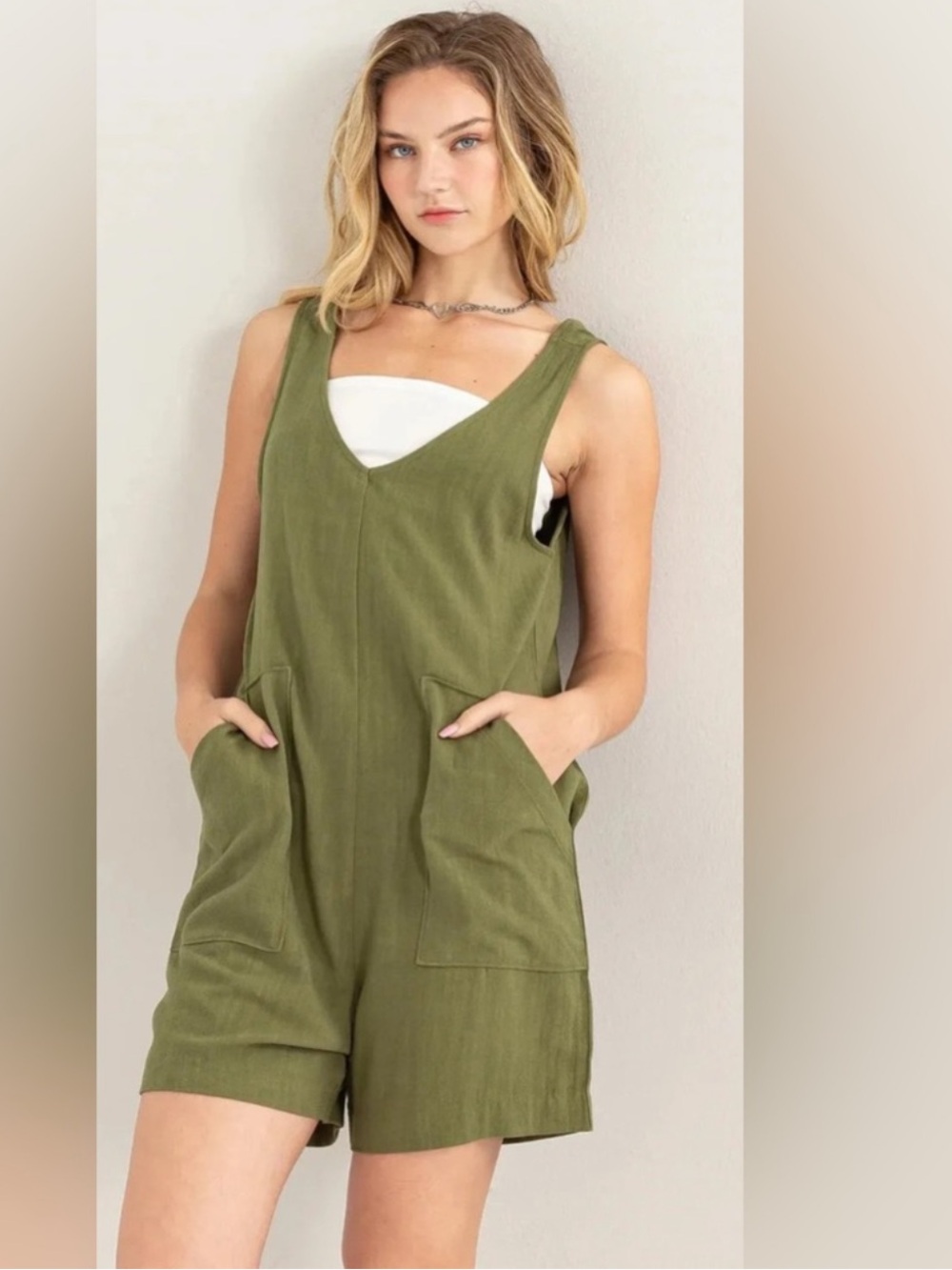NWT Double Zero Boho Linen Side Pockets Sleeveless Flowy Moss Colored Romper